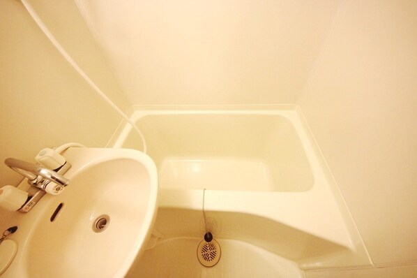 レオパレスエレンシアの物件内観写真